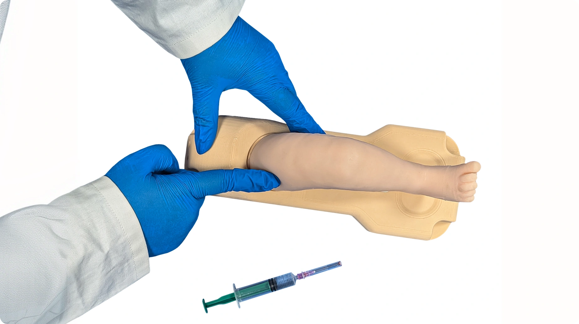 Infant IM leg task trainer