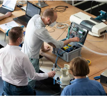 Lung Simulator & Ventilation Training for Medical Education