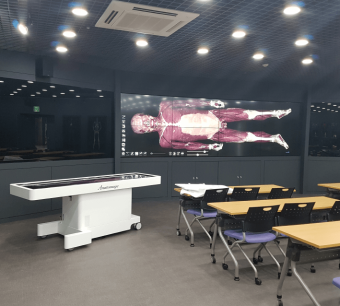Virtual & Real Tissue Dissection Tables for Anatomy Training
